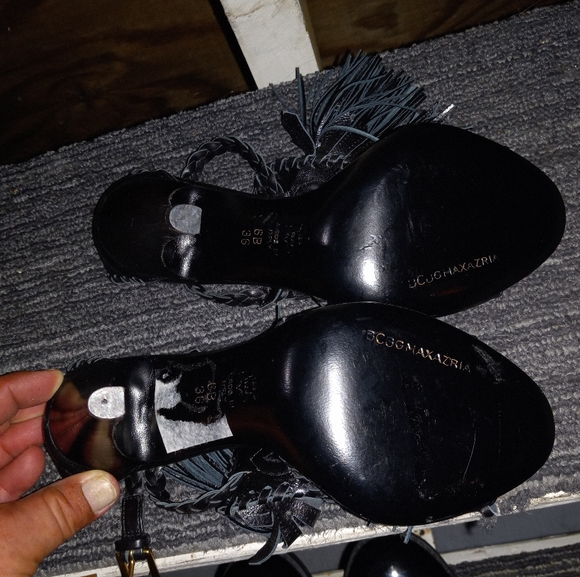 BCBGMAXAZRIA heels 👠 - Picture 4 of 4